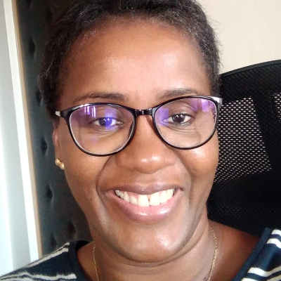 Dr. Alice Maryvonne Yoro-Dadie