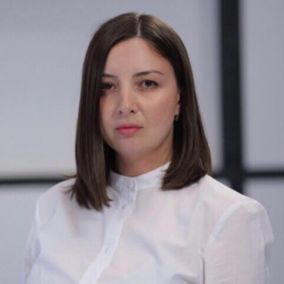 Ana K.