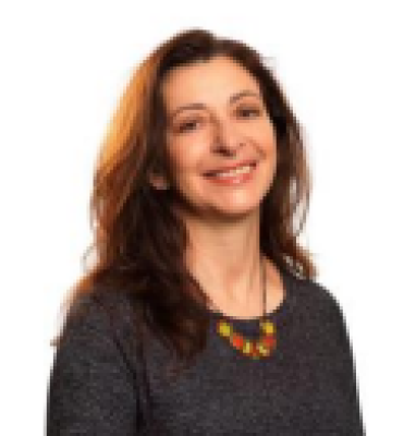 Claudia F.