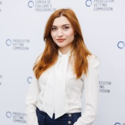 Cristina Rau