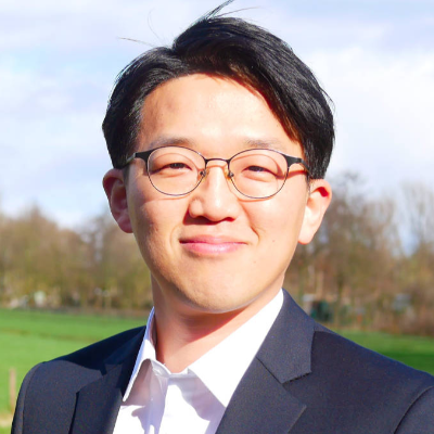 Jinmoo Lee