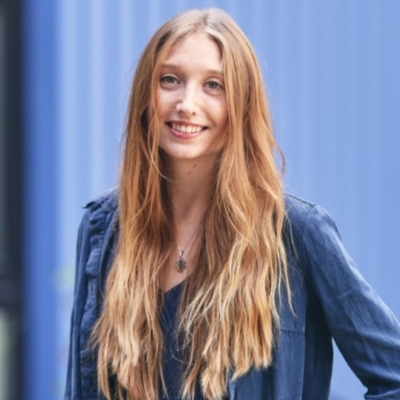 Julia Stamer