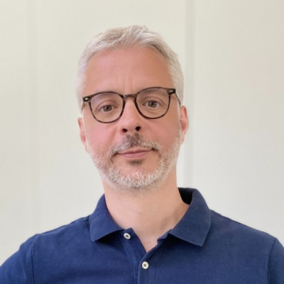 Marek T.