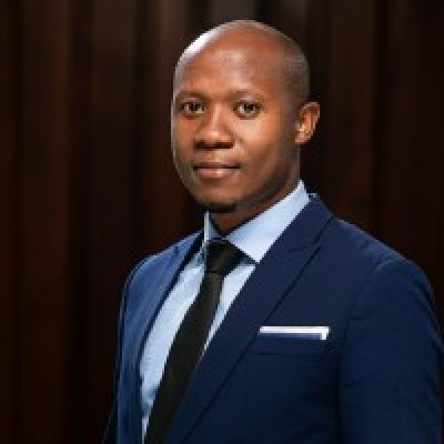 Nuwenyesiga W.