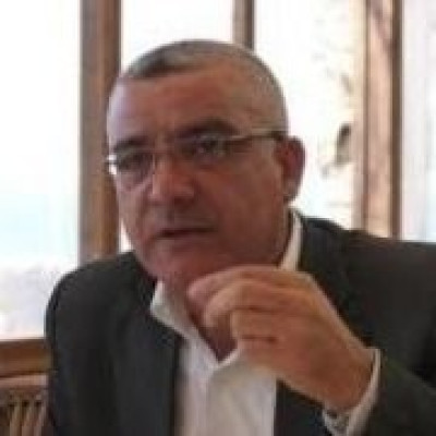 Omar S.