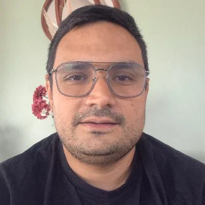 Saul Elias L. avatar