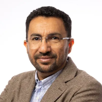 Shoqi M.