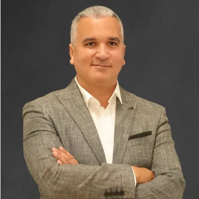 Taoufik M.